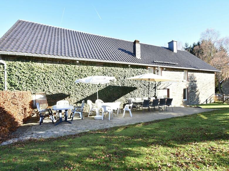 Quaint Cottage In Kuchelscheid With Terrace