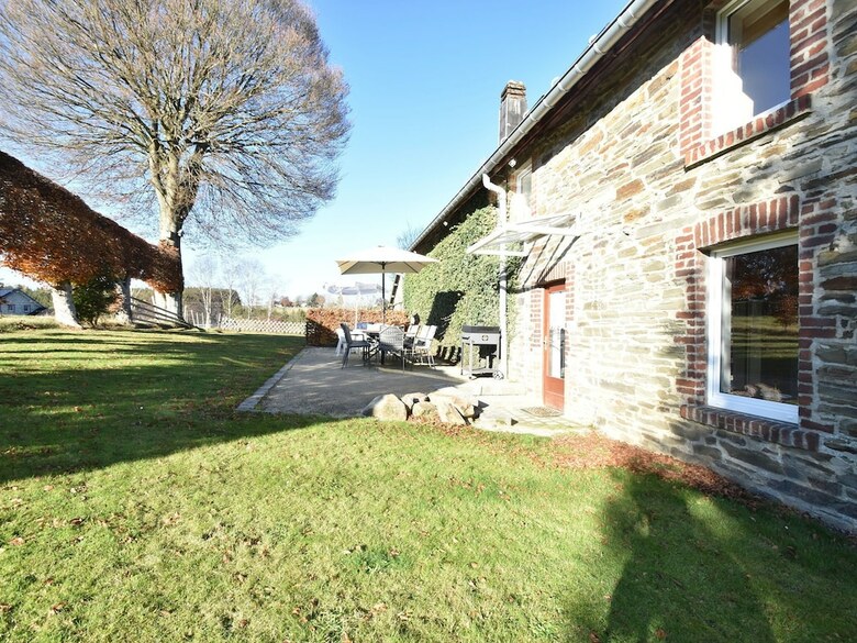 Quaint Cottage In Kuchelscheid With Terrace