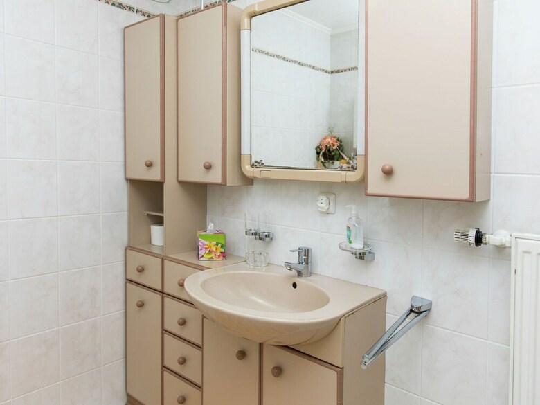 Apartamentos Beautiful Property With Terrace And A Small Garden
