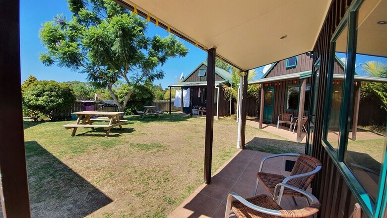 Cooks Beach Resort