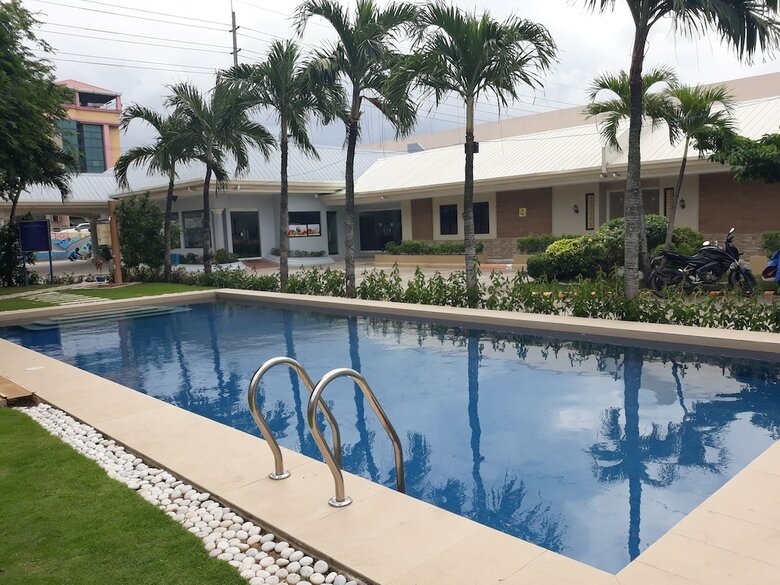 S&m Hotel