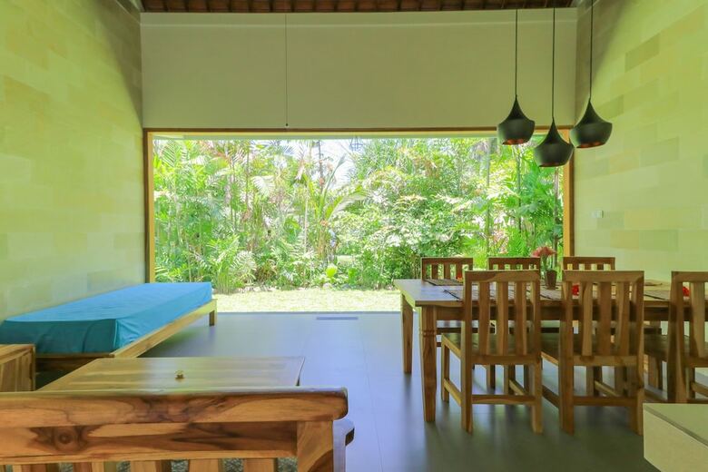 Hotel Palm Beach Villas Bali