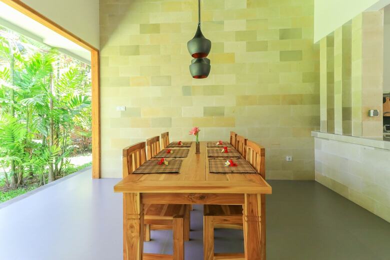 Hotel Palm Beach Villas Bali