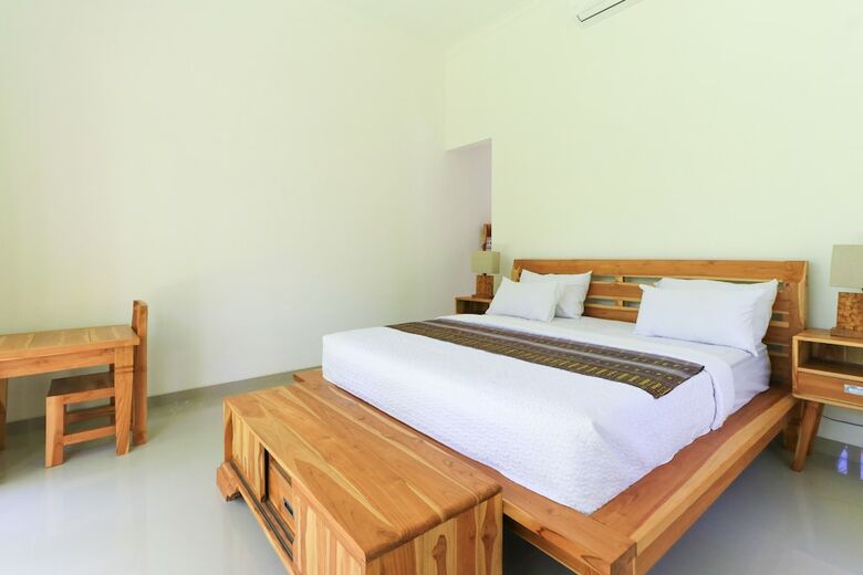 Hotel Palm Beach Villas Bali