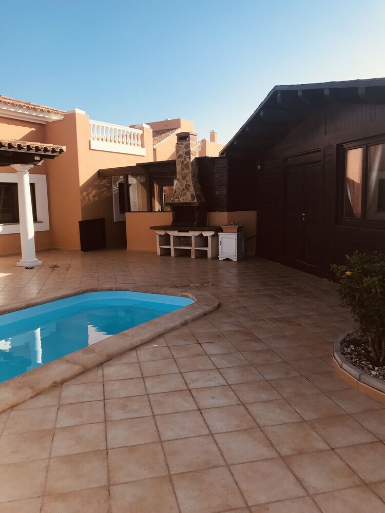 Cabana Beautiful Studio Chalet In Corralejo With Pool