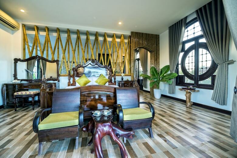Bed & Breakfast Hemp Wellness Retreat