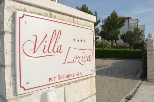 Apartamentos Villa Lozica