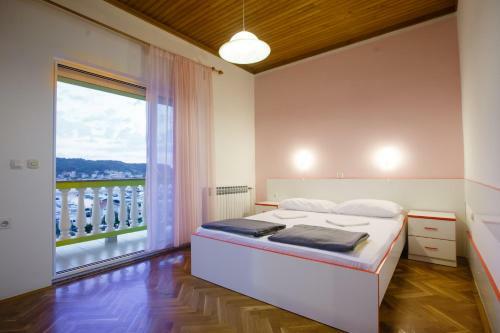 Apartments Slavko
