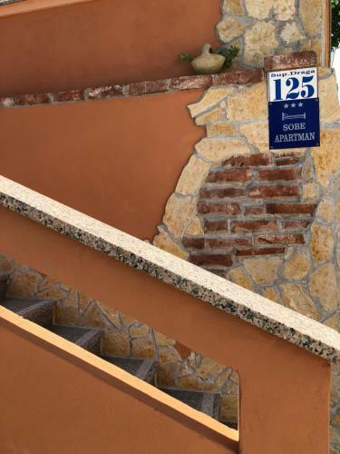 Hostal Guesthouse Tariba