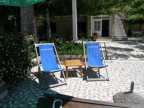 Bed & Breakfast Rooms Makaus