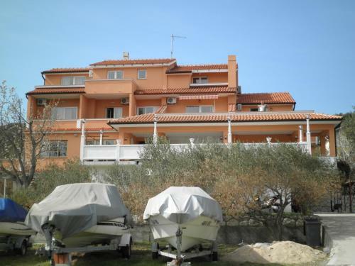Apartments Melita