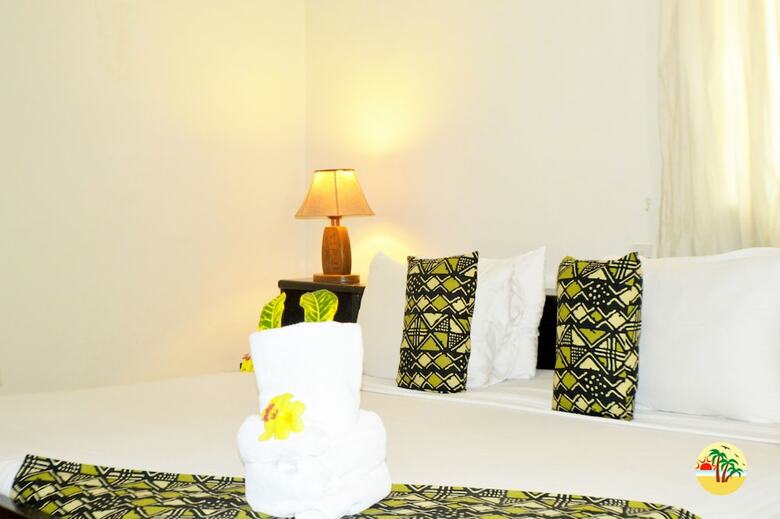 Bed & Breakfast Coconut Grove Bridge House