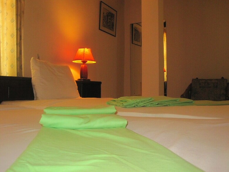 Bed & Breakfast Coconut Grove Bridge House