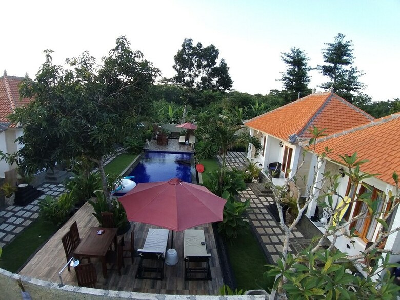 Hotel Adi Abian Villas