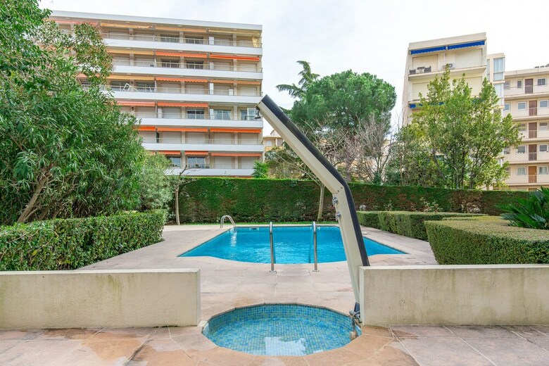 Amazing Apartment In Centre Of Cannes