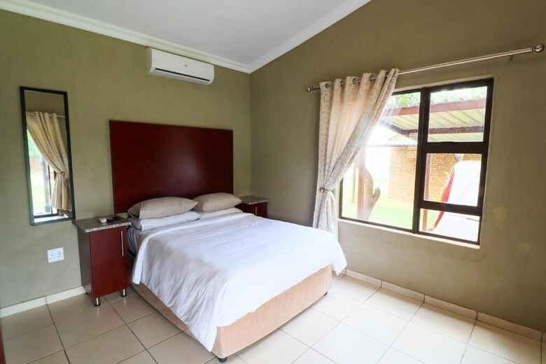 Hokaai Lodge Loskopdam