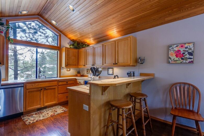 Red Cedar 50