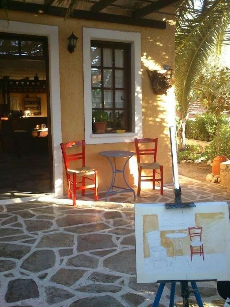 Vagia Beach Apartments