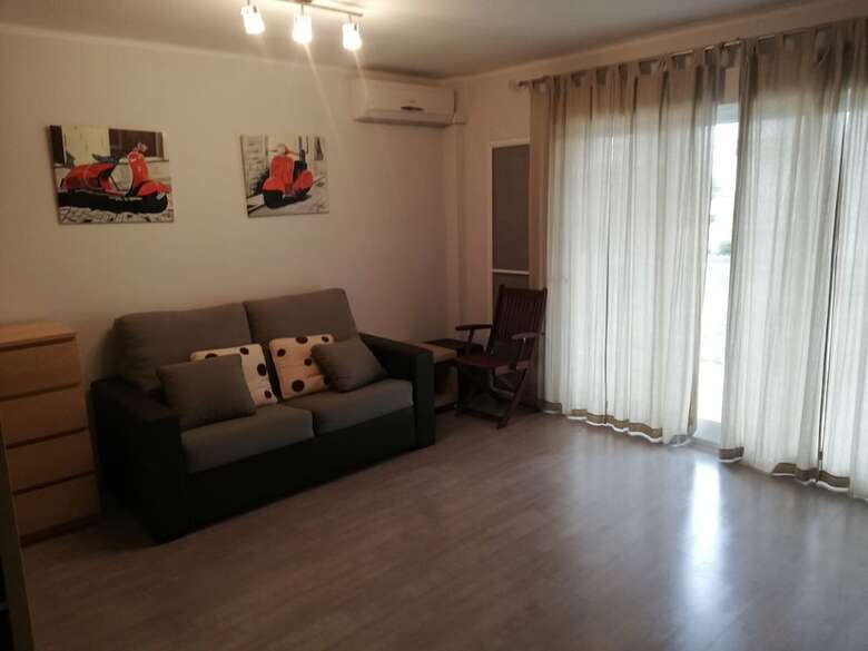 Apartamento 1.estudios Solmar Esc. 4 1� Pta 4
