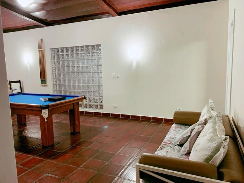Casa de Praia Guaruj� 180 Metros Do Mar