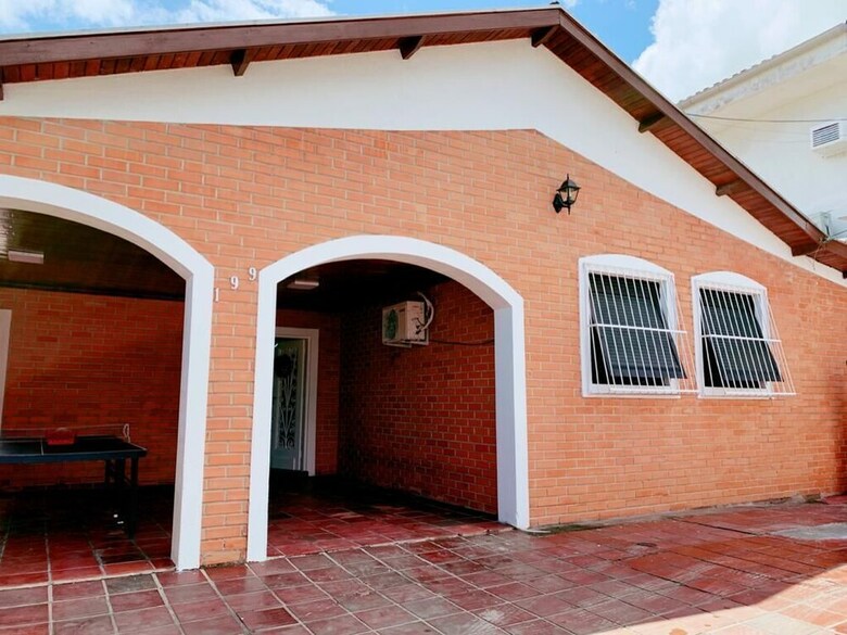 Casa de Praia Guaruj� 180 Metros Do Mar