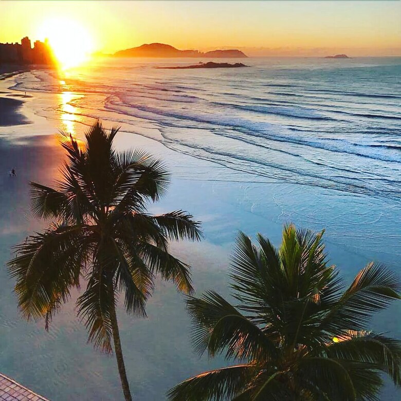 Casa de Praia Guaruj� 180 Metros Do Mar