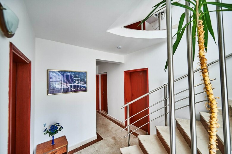 Apartments Mont