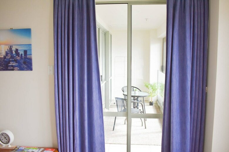 Stunning 2 Bedroom Cbd Apartment