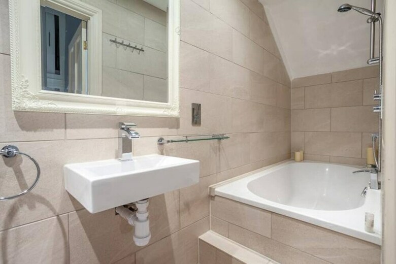 Apartamento Central Garden Flat With Rooftop Terrace