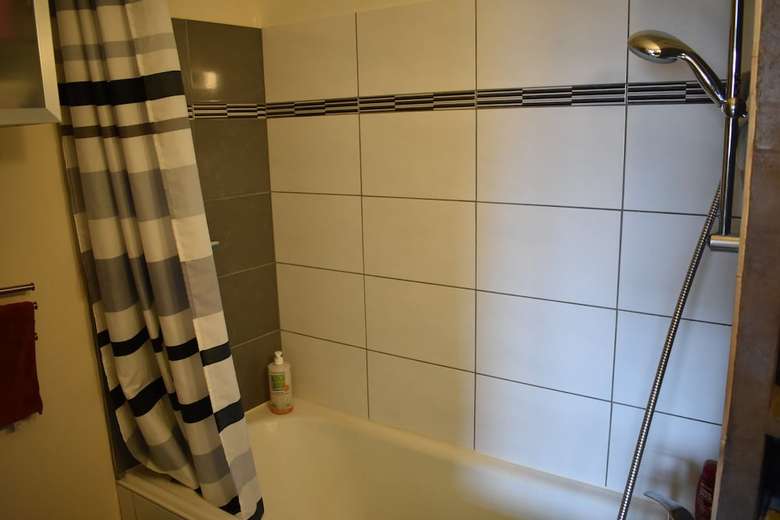 1 Bedroom Paris Apartment With Balcony View