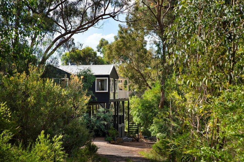 Hepburn Pool House