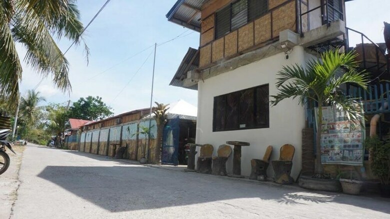 Cocotel Rooms Mwr Pension House - Adults Only