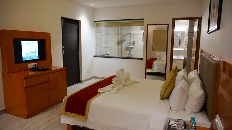 V One Hotel-ambara Elite