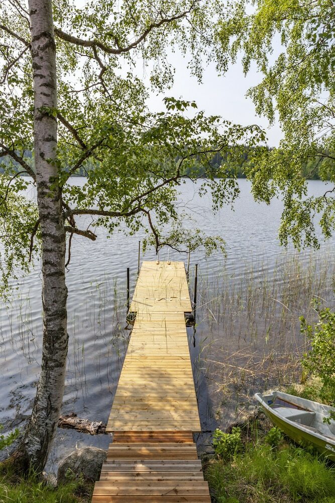 Peace And Privacy Travel - Aulanko Lake Hide-out