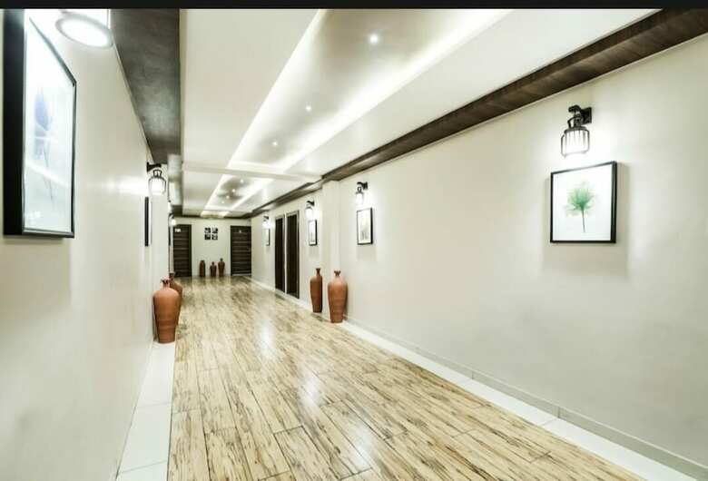 Hotel Shiv Palace