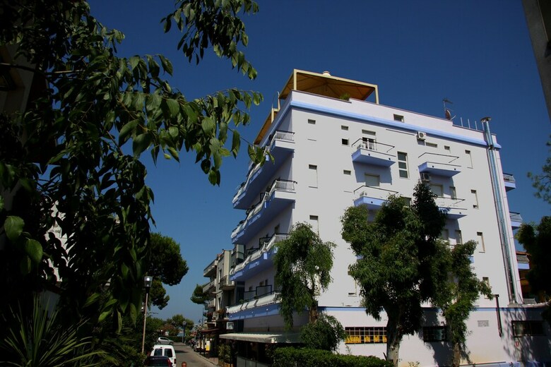 Residencia Silvimarina Sea Resort