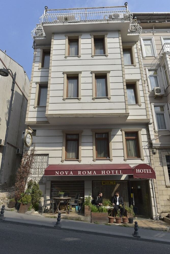 Nova  Roma Hotel