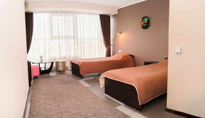 Mark Plaza Hotel
