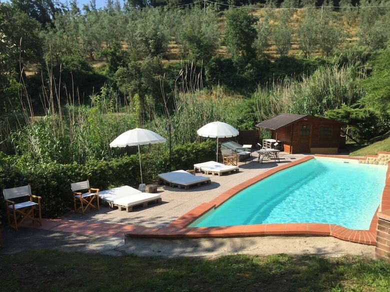 Podere Rosso Baccar� - Bed & Breakfast