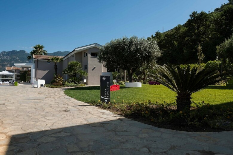 Agroturismo Lik� Resort