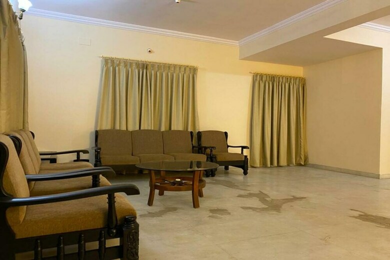 Hotel Iris