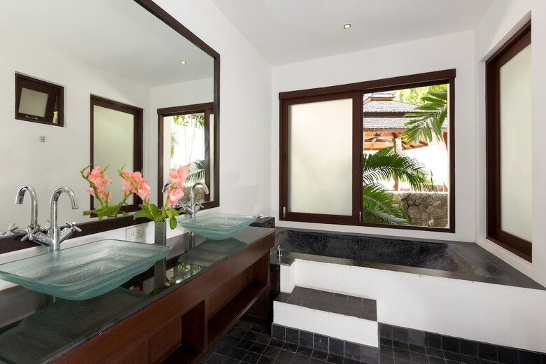 Aparthotel Sensive Hill Villas