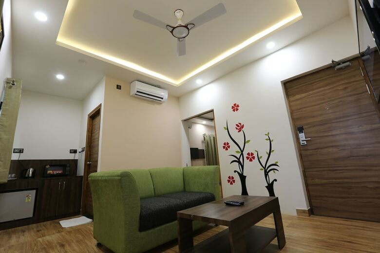 Hotel Grand Ventura Bengaluru