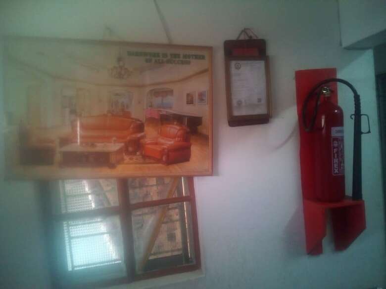 Hotel Famouse Guest House