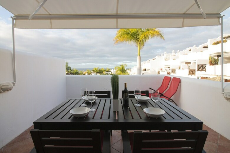 Apartamentos Espacios Blanco Adeje Paradise