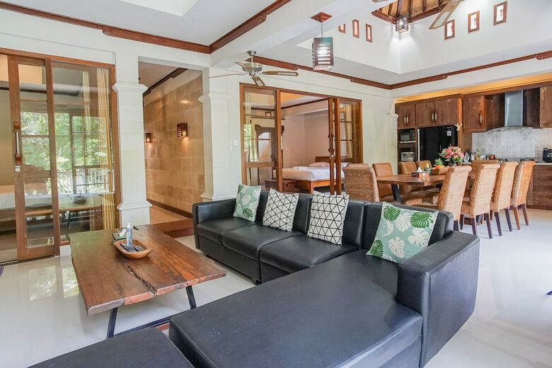 Hotel Lot 18 Villa