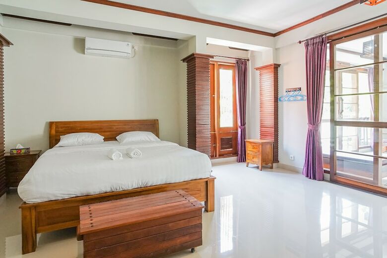 Hotel Lot 18 Villa