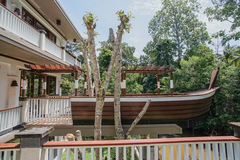 Hotel Lot 18 Villa
