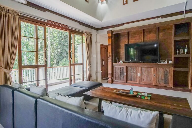 Hotel Lot 18 Villa