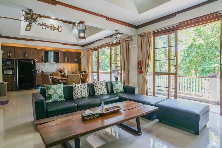 Hotel Lot 18 Villa